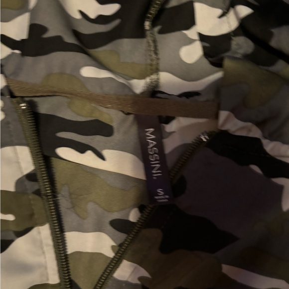 Jacket - Picture 2 of 3